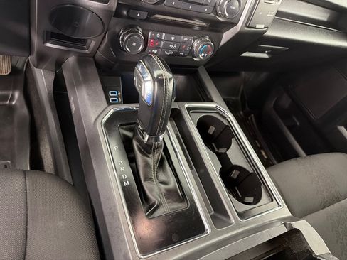Used 2018 Ford F150 XLT w/ Equipment Group 302A Luxury AWD/4WD image 18