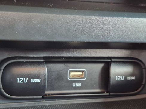 Certified 2024 Kia Soul LX w/ Option Group 015 FWD image 22