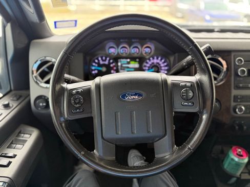 Used 2011 Ford F350 Lariat w/ Lariat Interior Pkg image 27