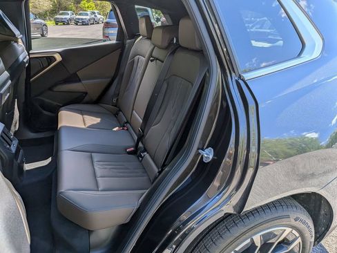 Used 2025 BMW X3 xDrive30i w/ Convenience Package AWD/4WD image 19