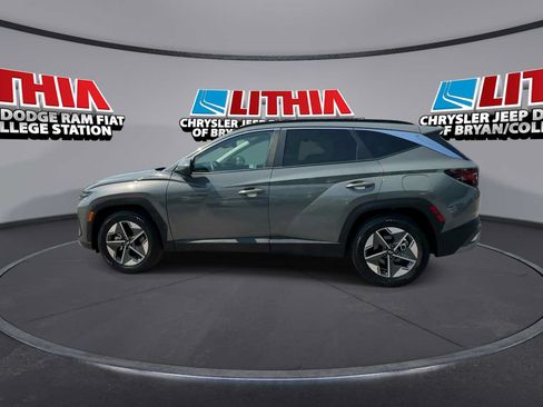 Used 2025 Hyundai Tucson SEL FWD image 5