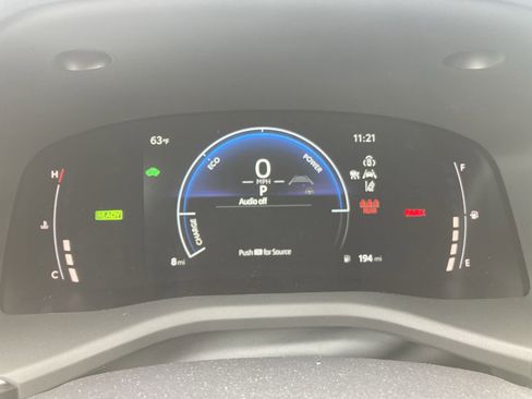 Used 2026 Toyota Camry SE w/ Convenience Package image 10