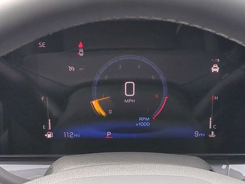New 2026 Chevrolet Trax ACTIV w/ Sunroof Package FWD image 17