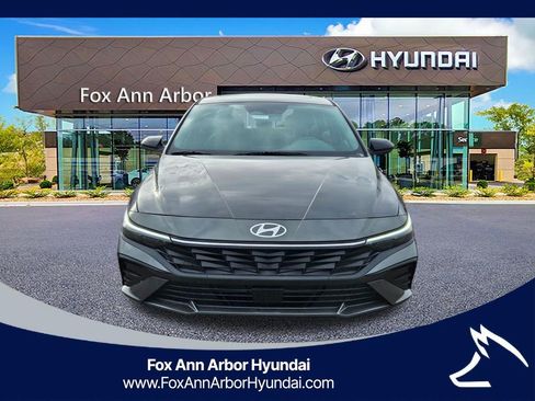 New 2026 Hyundai Elantra SEL Sport Premium FWD image 8