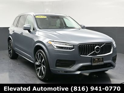 Used 2021 Volvo XC90 T6 Momentum w/ Advanced Package