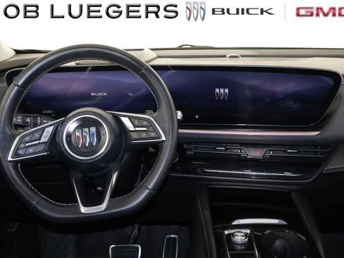 Certified 2025 Buick Envision Sport Touring image 14