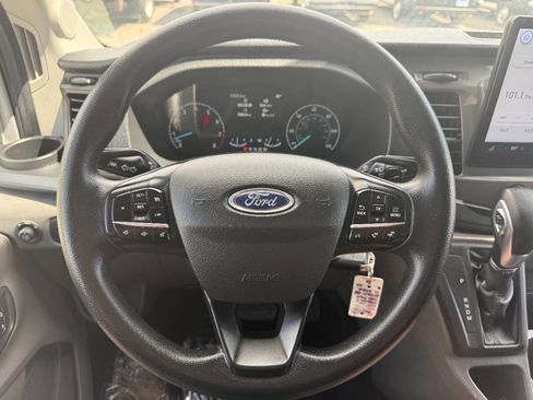 Used 2022 Ford Transit 350 XLT RWD image 31