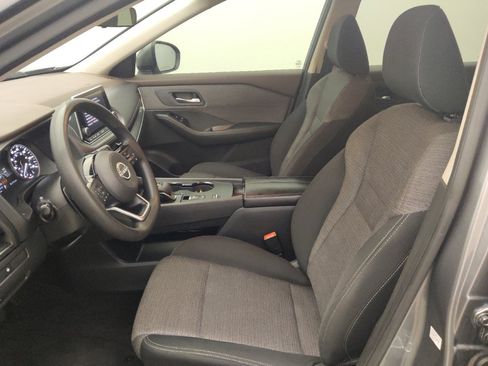 Used 2022 Nissan Rogue SV FWD image 17