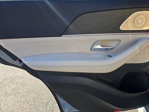 New 2026 Mercedes-Benz GLE 450 4MATIC image 19