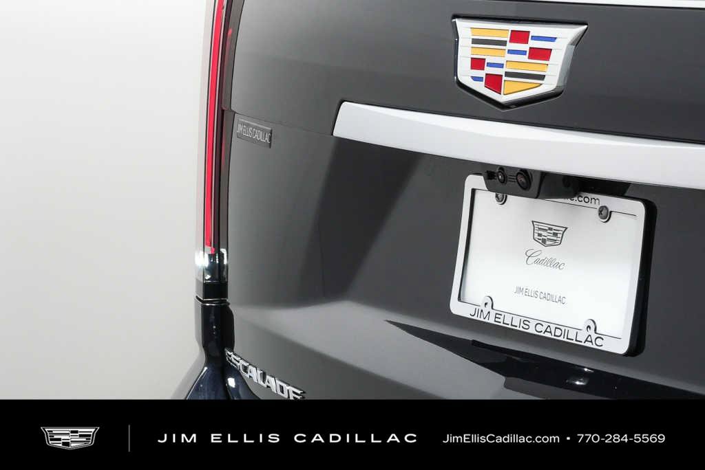 New 2026 Cadillac Escalade Luxury w/ Touring Package AWD/4WD image 39