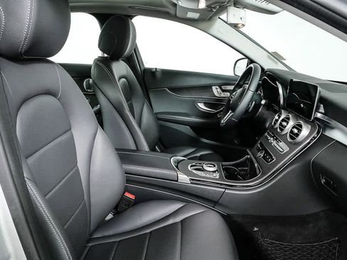 Used 2020 Mercedes-Benz C 300 Sedan image 23