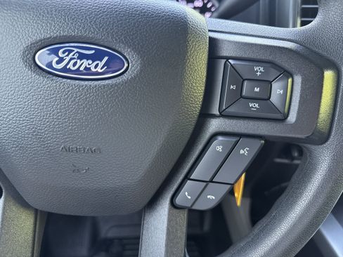 Used 2022 Ford F250 XLT w/ XLT Premium Package AWD/4WD image 23