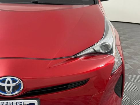 Used 2016 Toyota Prius Two FWD image 5