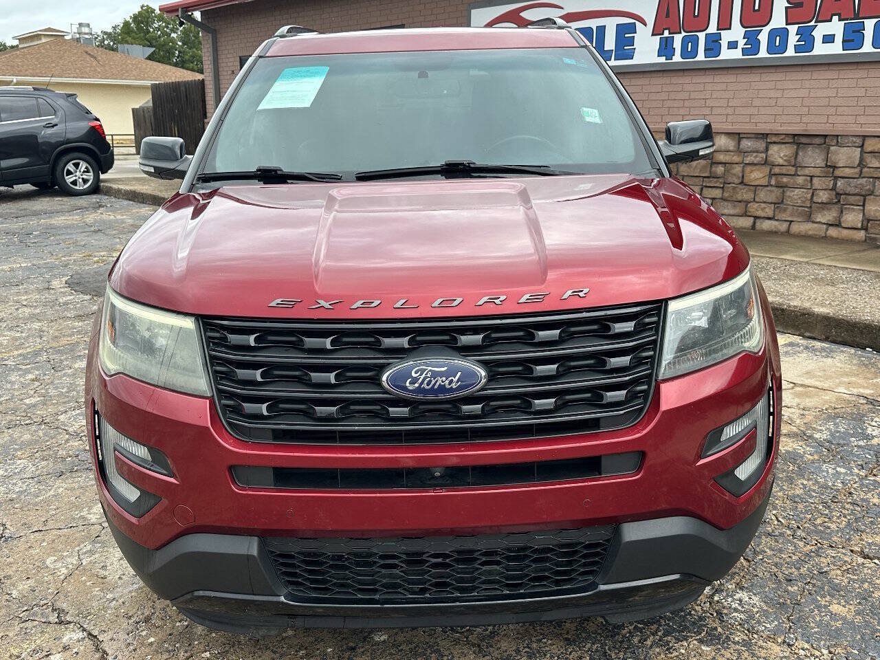 Used 2017 Ford Explorer Sport w/ Equipment Group 401A AWD/4WD image 3