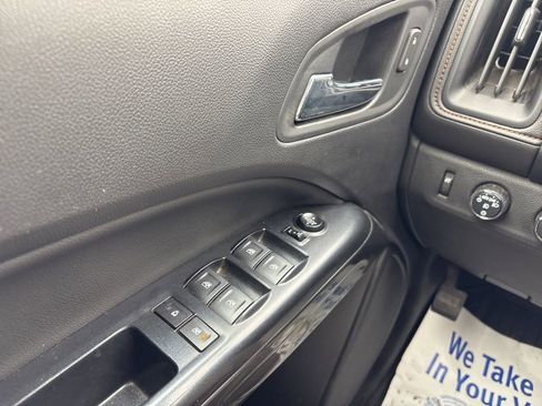 Used 2021 GMC Canyon AT4 image 39