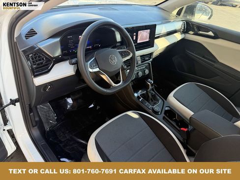 Used 2025 Volkswagen Taos S image 31