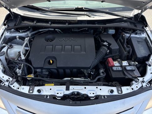 Used 2011 Toyota Corolla LE FWD image 27