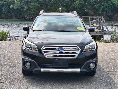 Used 2016 Subaru Outback 3.6R Limited AWD/4WD image 2