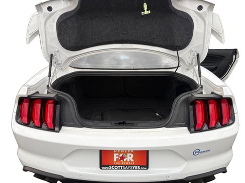 Used 2020 Ford Mustang GT Premium w/ GT Performance Package RWD image 19