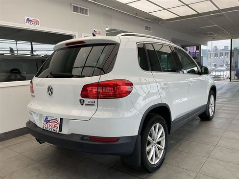 Used 2017 Volkswagen Tiguan Wolfsburg Edition AWD/4WD image 5