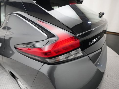 Used 2020 Nissan Leaf S w/ S Charge Package image 31