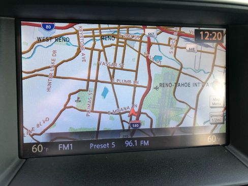 Used 2013 Nissan Pathfinder Platinum AWD/4WD image 18