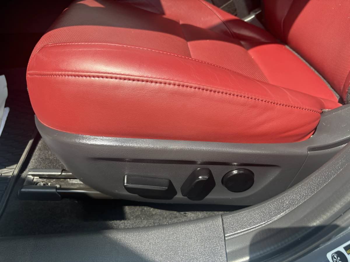 Used 2025 MAZDA MAZDA3 Carbon AWD/4WD image 24