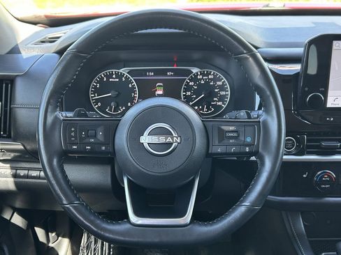 Certified 2023 Nissan Pathfinder SL AWD/4WD image 27
