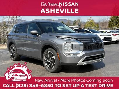 Used 2024 Mitsubishi Outlander SE