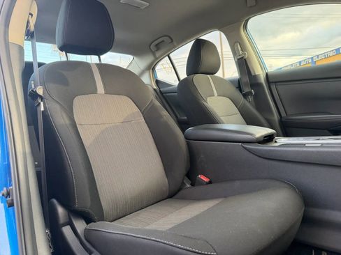 Used 2022 Nissan Sentra SV w/ Trunk Package FWD image 16