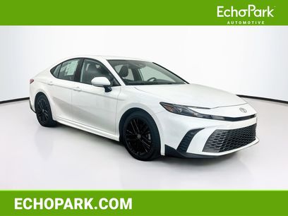 Used 2025 Toyota Camry SE