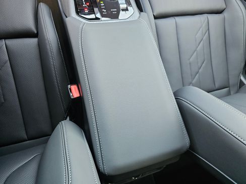 New 2026 BMW X3 xDrive30 w/ Convenience Package image 24