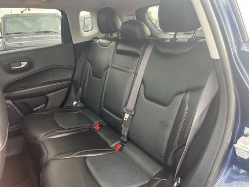 Used 2018 Jeep Compass Limited w/ Navigation Group AWD/4WD image 29