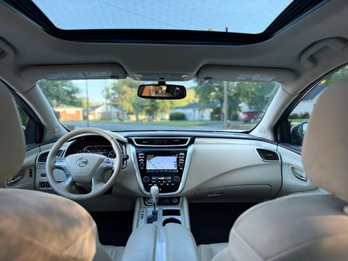 Used 2018 Nissan Murano SL w/ Moonroof Package AWD/4WD image 14