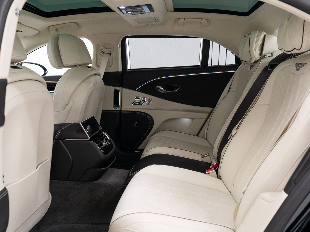 Certified 2021 Bentley Flying Spur W12 AWD/4WD image 24