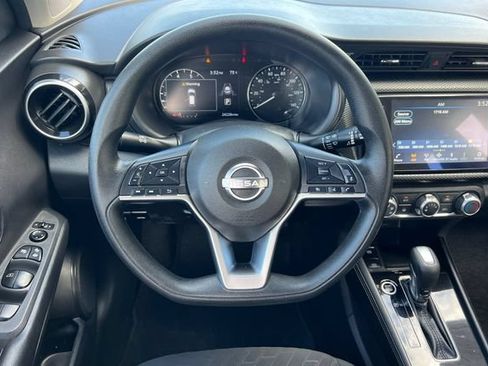 Used 2024 Nissan Kicks SV FWD image 16