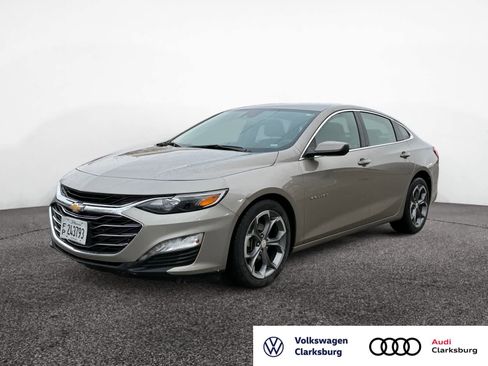 Used 2024 Chevrolet Malibu LT image 1