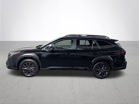 Certified 2025 Subaru Outback Onyx Edition image 10