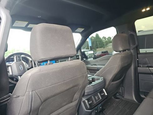Used 2022 Ford F150 XLT w/ Equipment Group 302A High AWD/4WD image 14