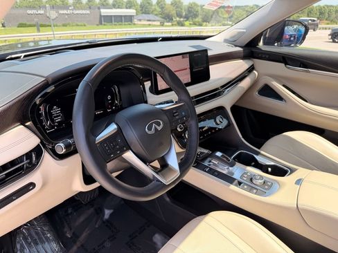 Used 2023 INFINITI QX60 Sensory w/ Vision Package AWD/4WD image 32