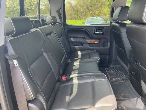 Used 2017 Chevrolet Silverado 1500 High Country AWD/4WD image 34