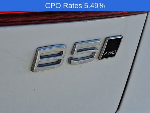 Certified 2023 Volvo XC60 B5 Ultimate w/ Climate Package AWD/4WD image 34