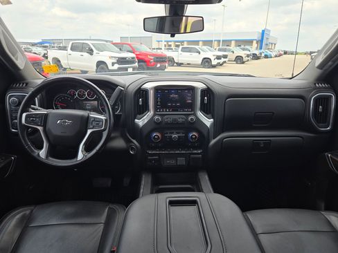 Certified 2020 Chevrolet Silverado 1500 RST w/ Texas Edition AWD/4WD image 15