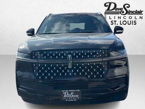 New 2025 Lincoln Navigator L Black Label image 2