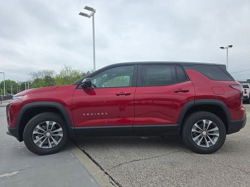 New 2026 Chevrolet Equinox LT FWD image 13