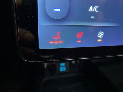 Used 2022 Ford Mustang Mach-E Premium image 13