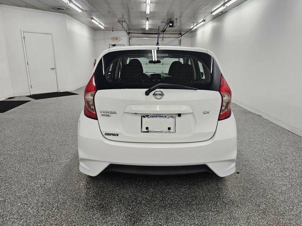 Used 2017 Nissan Versa Note SV FWD image 6