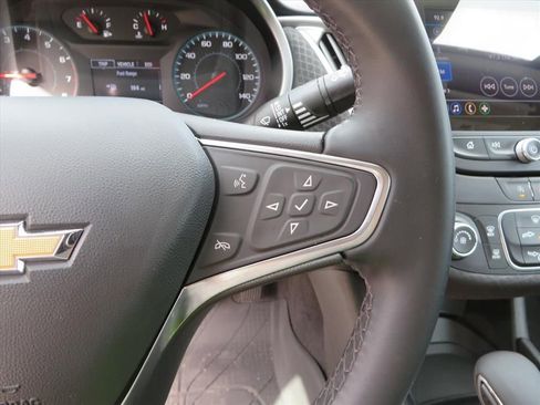 Used 2025 Chevrolet Malibu RS w/ LPO, Floor Liner Package image 20