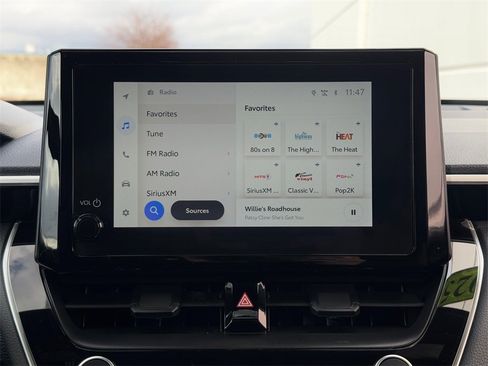 Certified 2025 Toyota Corolla Cross AWD Hybrid w/ Moonroof Package image 19