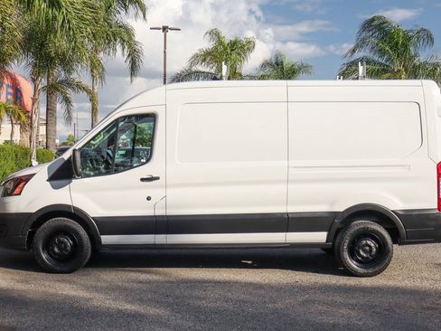 Used 2021 Ford Transit 250 Medium Roof image 5